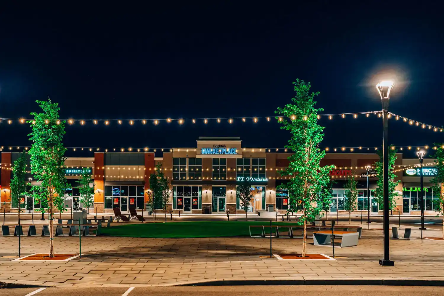 picture of a strip mall and park
